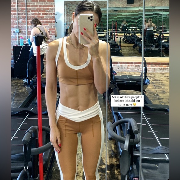 NEW 2 Piece Free People High-Rise Rebel Leggings and Matching Sports Bra - Picture 4 of 9